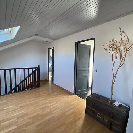 Une Belle Chambre Au Calme Avec Piscine Ormesson-sur-Marne Exterior foto